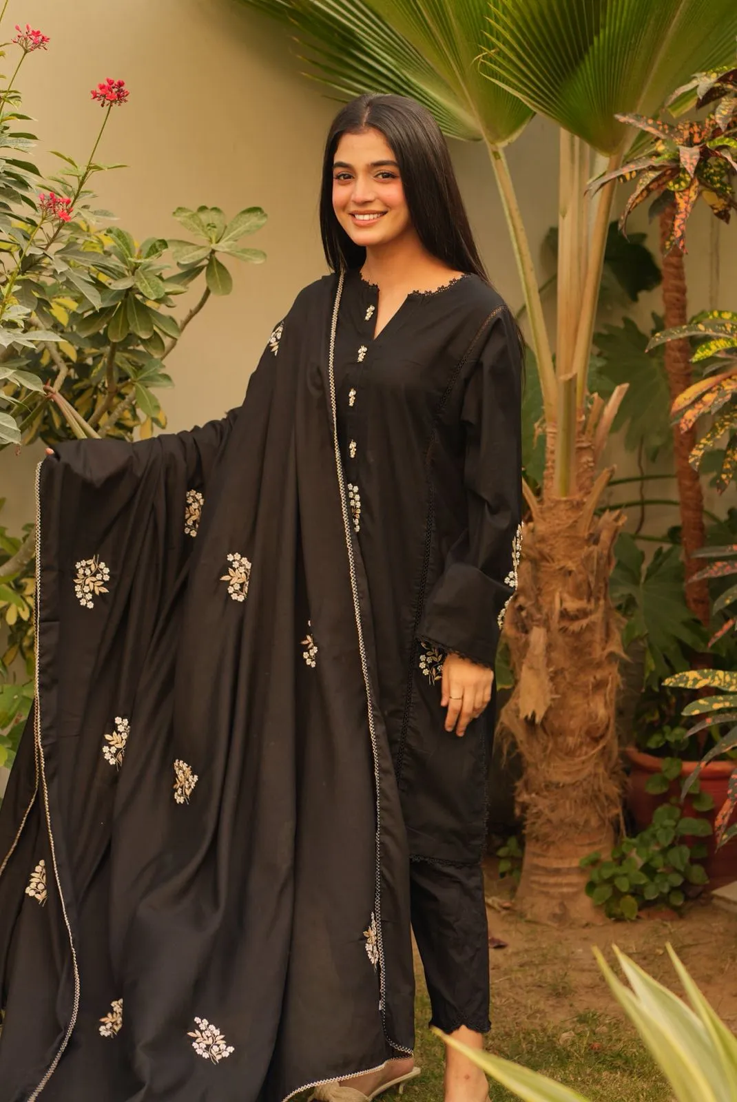 Pearlised Black Suit